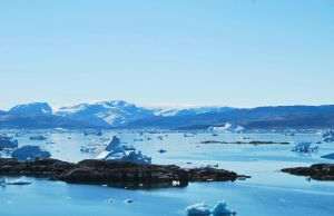 Greenland: Accelerated ice melt following unprecedented heat wave